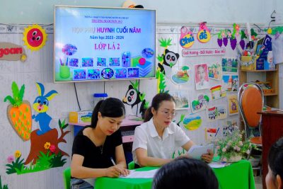 Phụ Huynh Hào Hứng Tham Gia Họp Cuối Năm Tại Trường Mầm Non 10-3