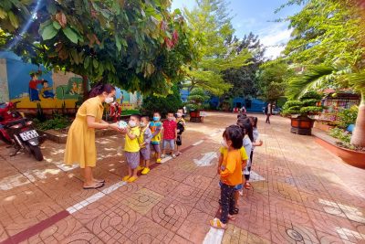 Để trẻ mầm non an toàn khi đến trường